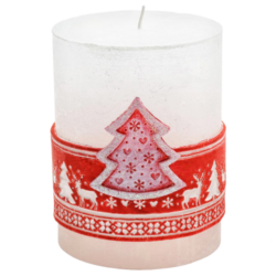 Svíčka vánoční Scandinavian stromeček červený - Kvalitní svíčka s populárním skandinávským vzorem, která navodí tu správnou vánoční atmosféru ve vašem interiéru. Svíčka s vyobrazeným stromečkem v červené barvě na přední části. 

Barva: červená 
Váha: 290 g
Rozměry: 90x70 mm
Doba hoření: 51 hodin
